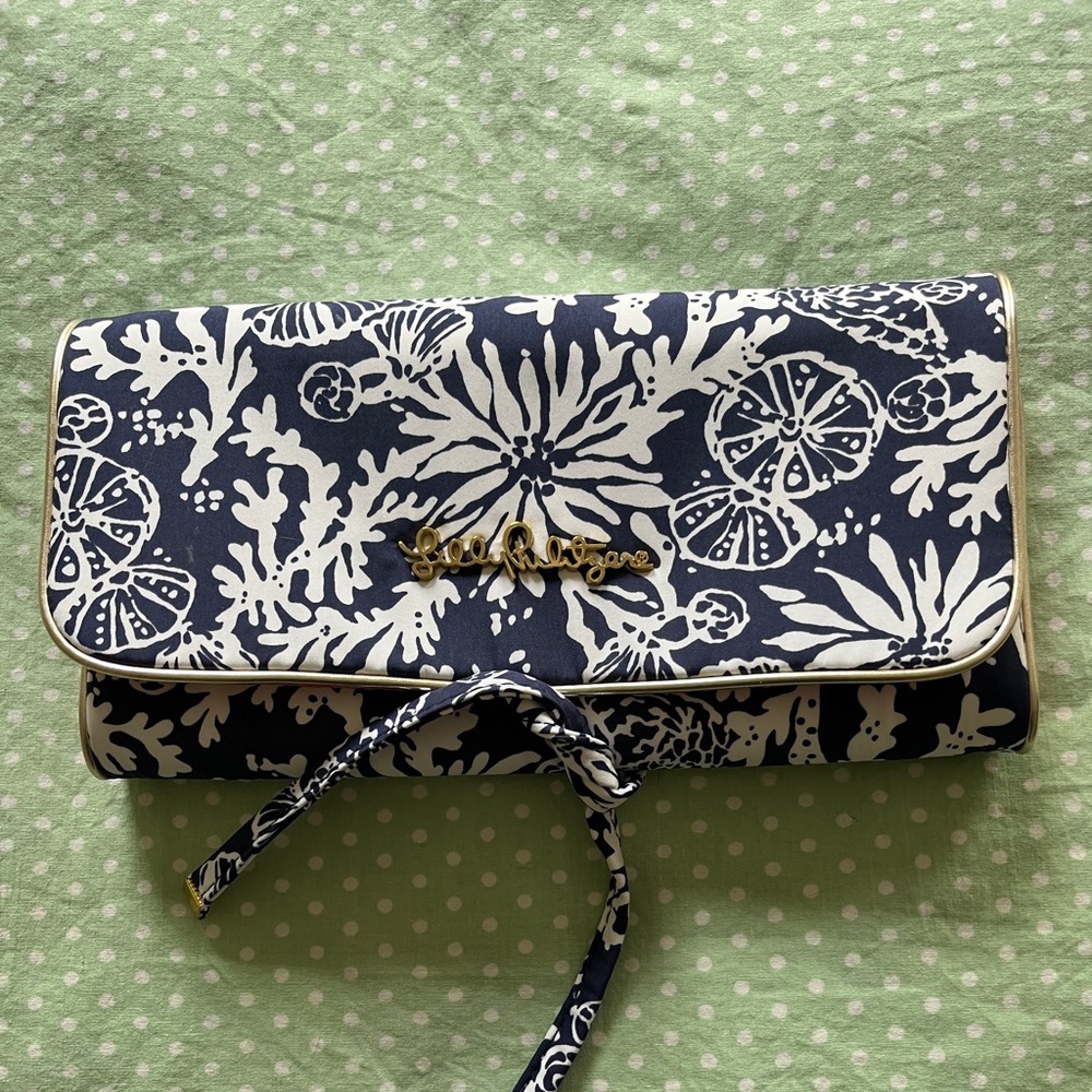 Lilly Pulitzer Floral Navy and Cream Clutch